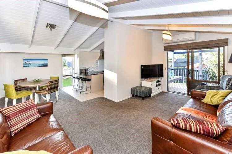 11 Hadley Wood Drive Wattle Downs_2