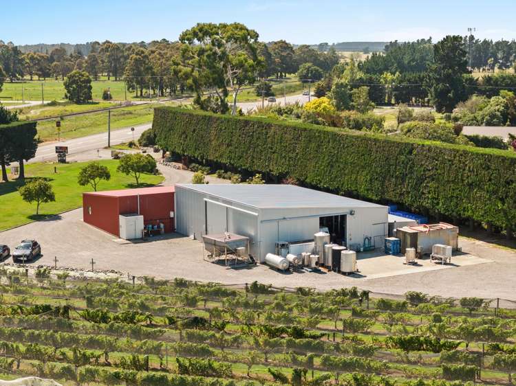 2321 Main South Road Burnham_31