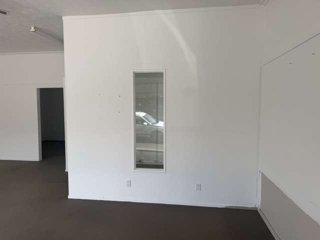 207 Main Highway Otaki_2