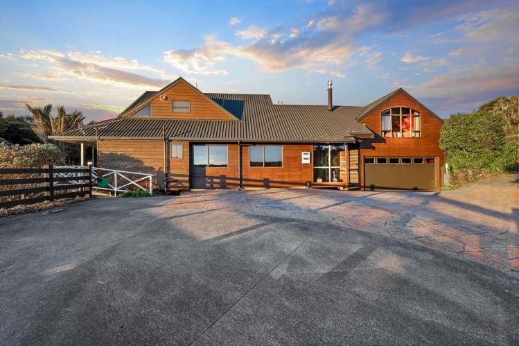 33 Puketaha Road Swanson_41