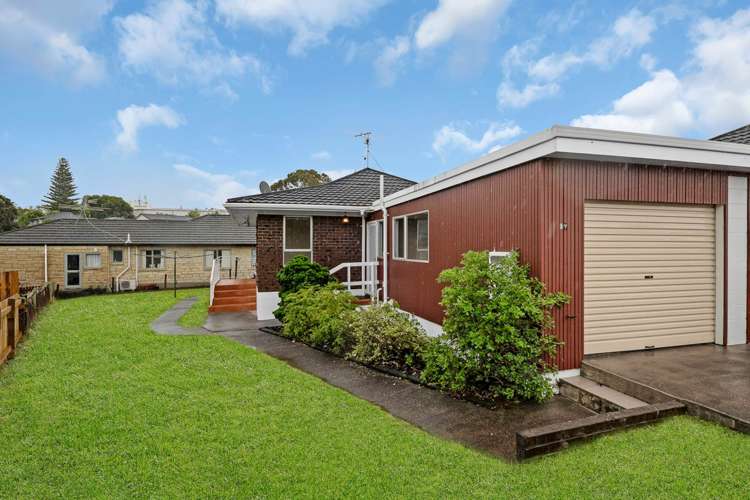 17 Faith Bullock Place New Lynn_13
