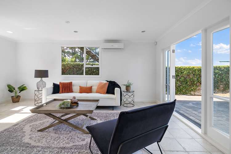 42 Seacliffe Road Hillsborough_19