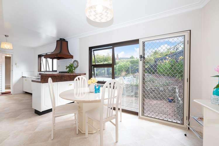 2/44 Quebec Road Milford_6