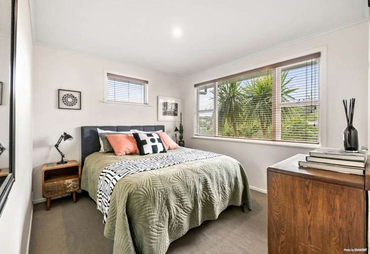 1/52 Selwyn Crescent Forrest Hill_11