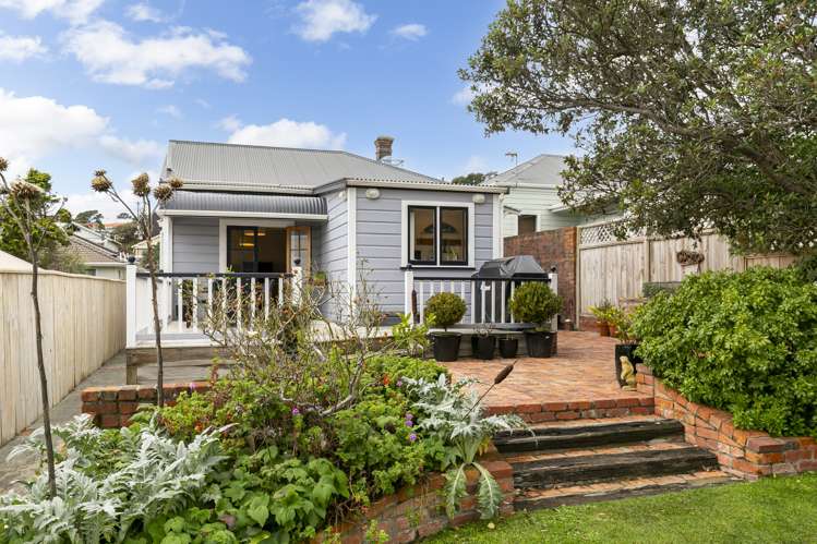2 Chatham Street Berhampore_16