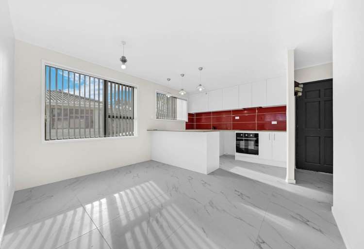 14 Kellett Road Ranui_11