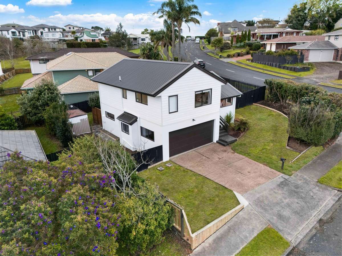 1/42 Lexington Drive_0