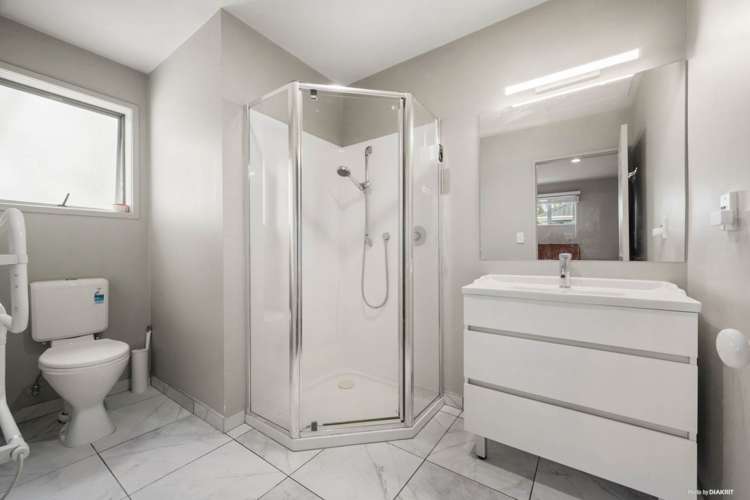 2/36 Nile Road Milford_10