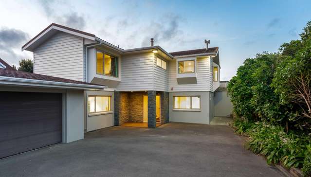 Exclusive Beachfront | Family Escape