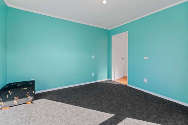 26 Kiddle Drive Hilltop_19