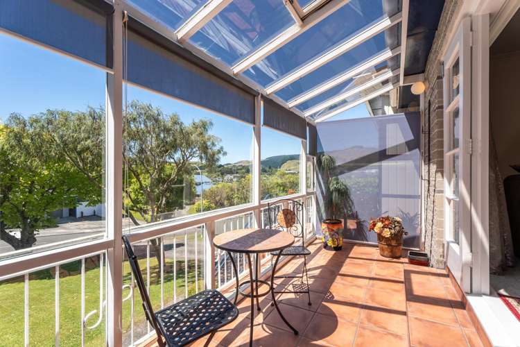 39 Sunrise Boulevard Tawa_13