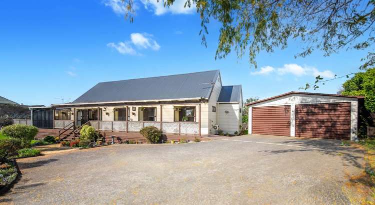 12 Nadine Place Mangere Bridge_2