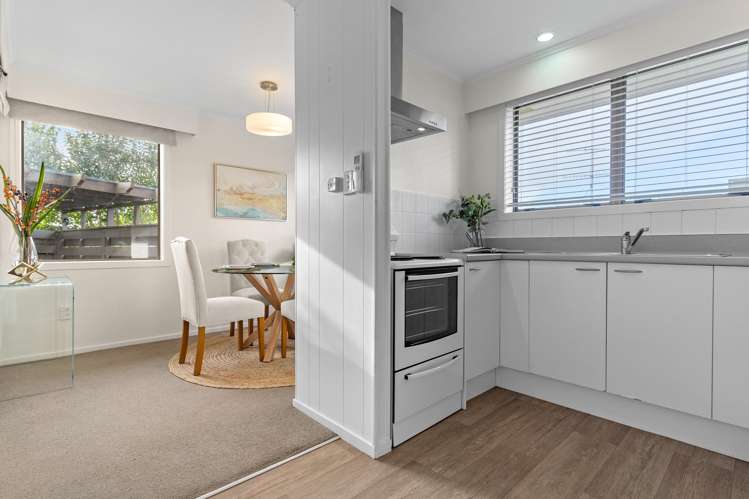 1/37 Peek Street Ellerslie_14