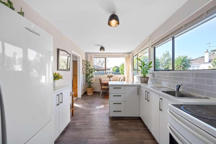 13 Muller Road_4