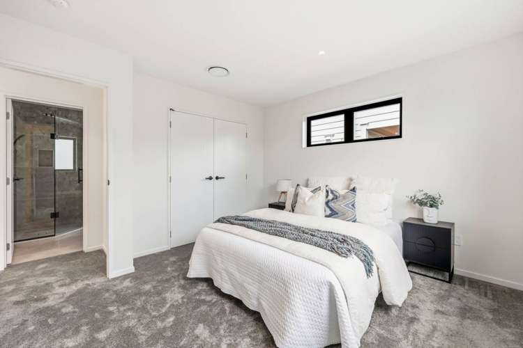 54B Bruce Road Glenfield_23