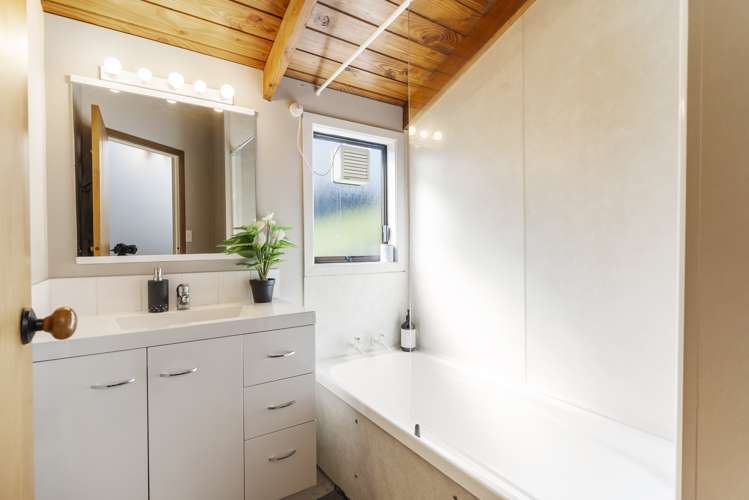 12a Alberton Avenue Mount Albert_7