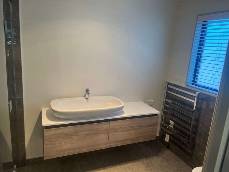 128A Main Road Waikanae_16