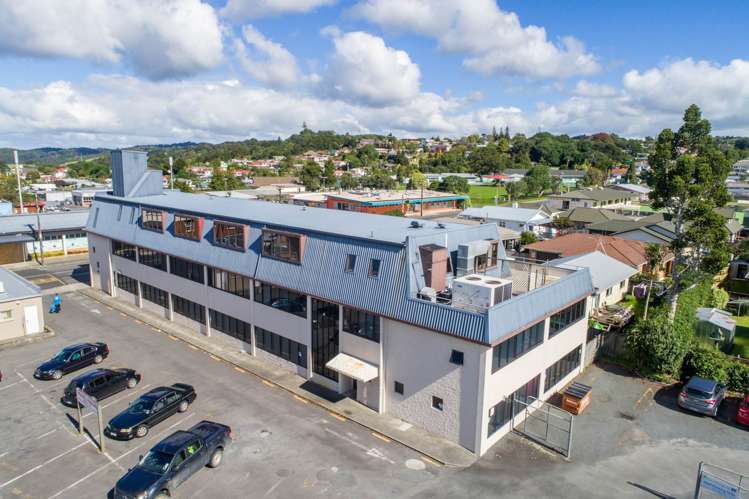 5 Three Mile Bush Road Kamo_14