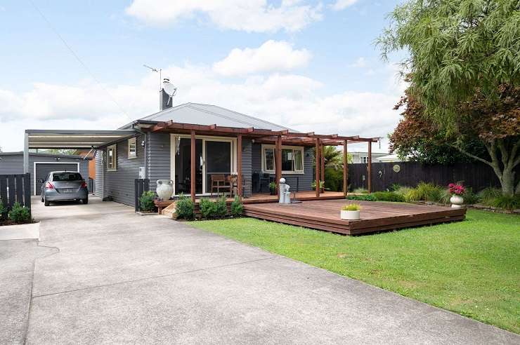 A five-bedroom, two-bathroom home on Amberley Place, in Flagstaff, exceeded the owners' expectation when it sold under the hammer for <img.2025m last week. Photo / Supplied