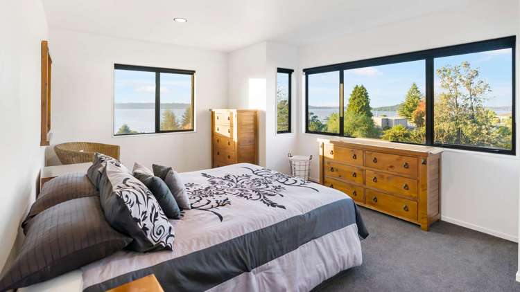 4 Tupara Crescent Kawaha Point_12