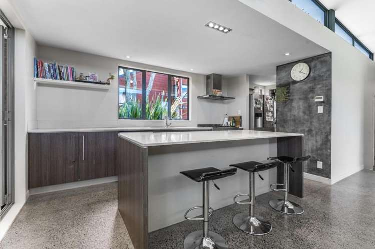 2/36 Penney Avenue 10044_9