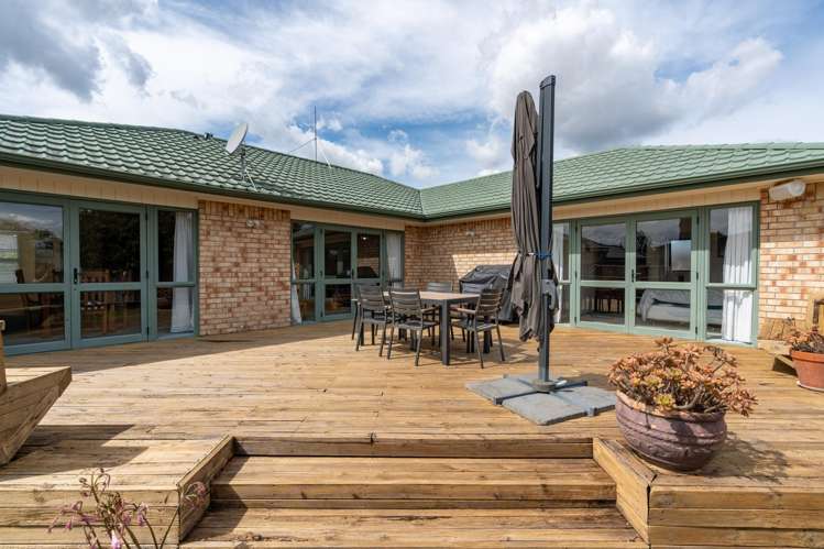 6 Ada Place Fairview Downs_16