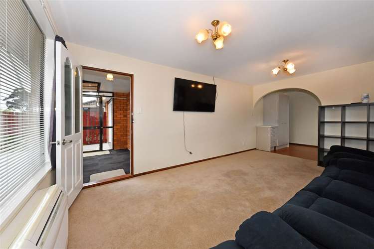 2 Mchaffies Place Wainoni_4