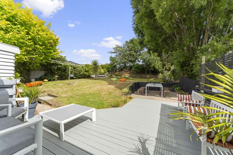 1 Goldsborough Avenue Raumati Beach_17
