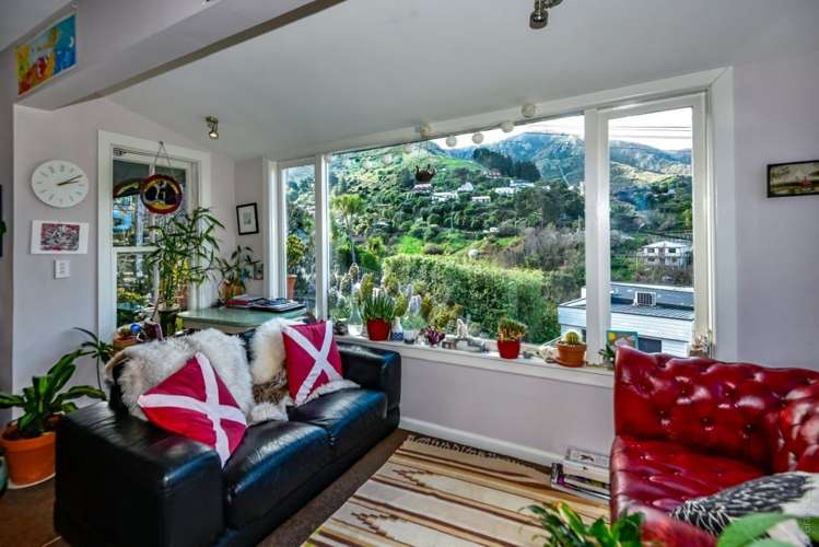 39 Ticehurst Road Lyttelton_11