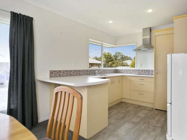 27/2 Grace Avenue Leamington_2