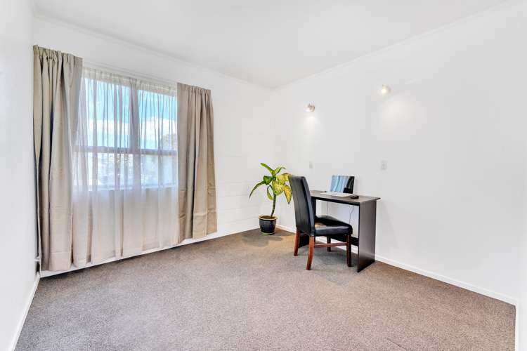 8/17 Coyle Street Sandringham_5