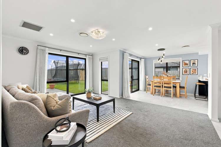 10 Dahlia Drive Wigram_7