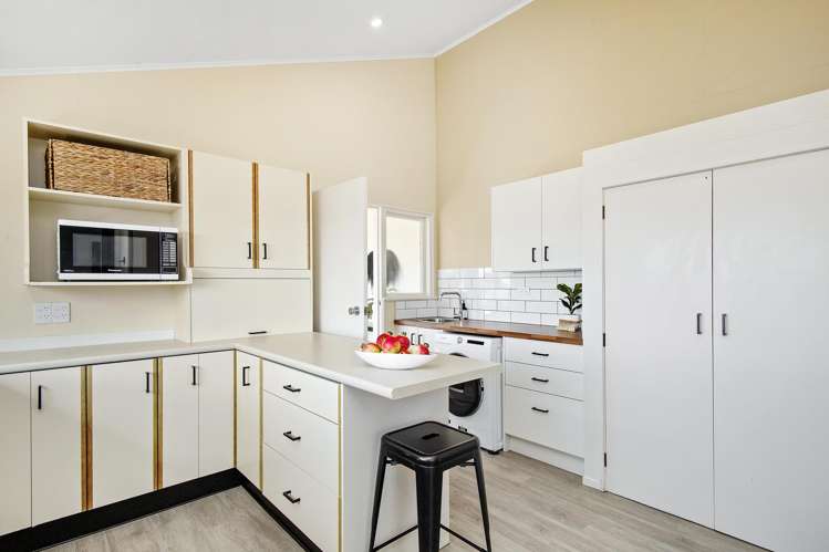 19 Carluke Street Paparangi_8