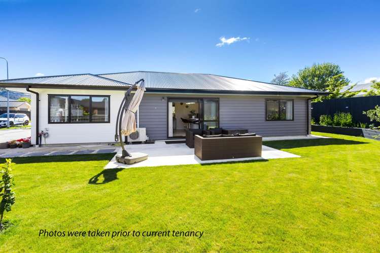5 Poulson Grove Trentham_22