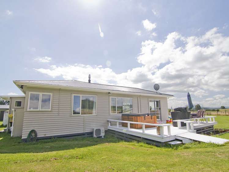 315 White Road Broadlands_16