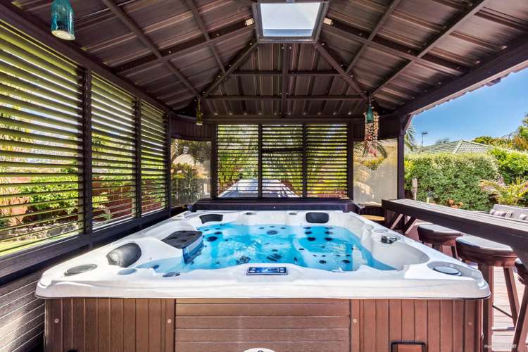 25 Trossach Place Wattle Downs_5