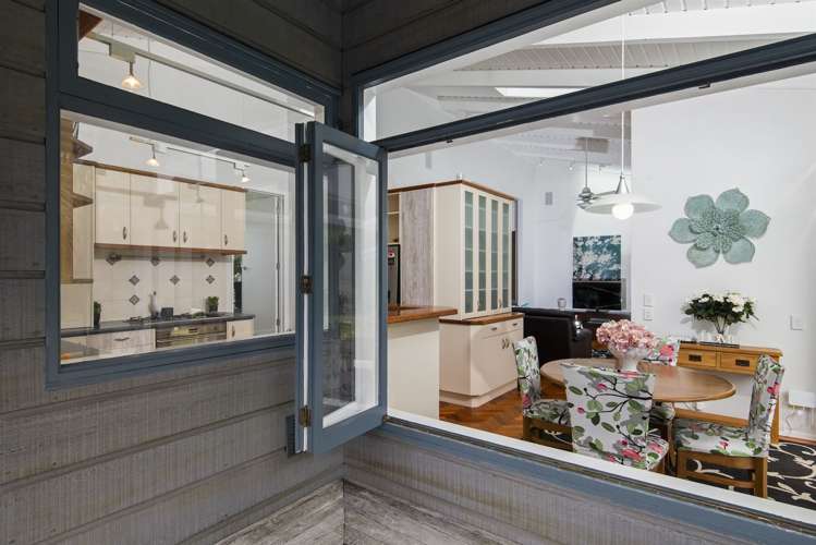 3/130 Beach Road Castor Bay_4