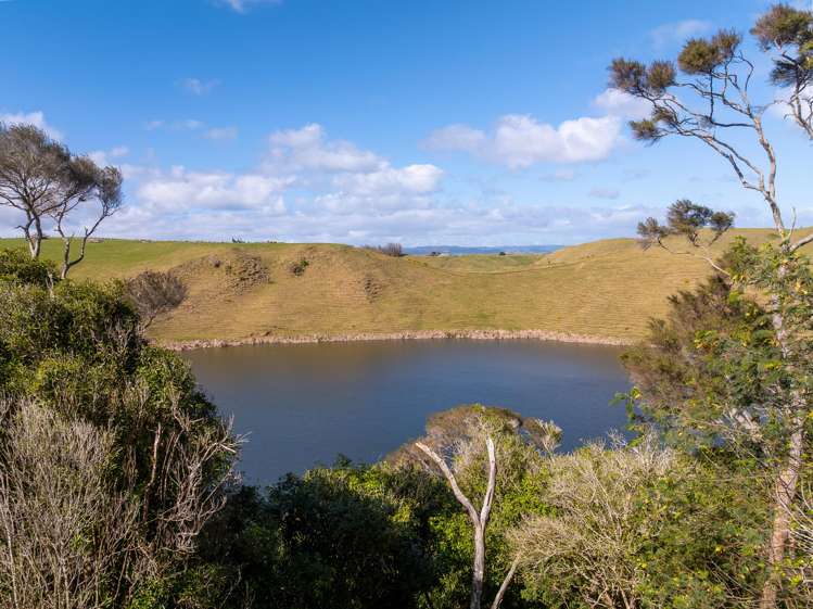 88 Lake Road Kawhia_7