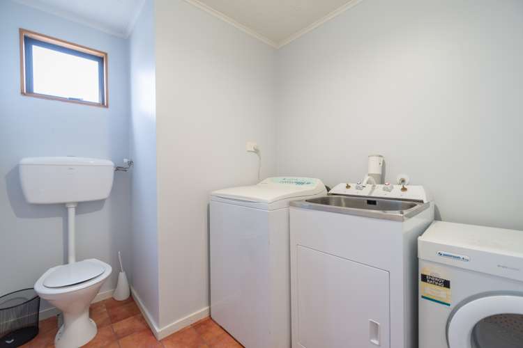 213 Milford Road Te Anau_17