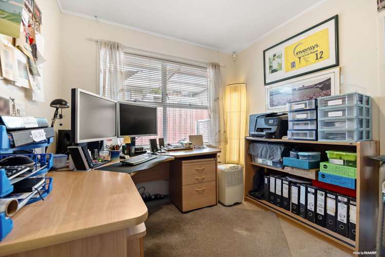 1/5 Vagus Place Royal Oak_5