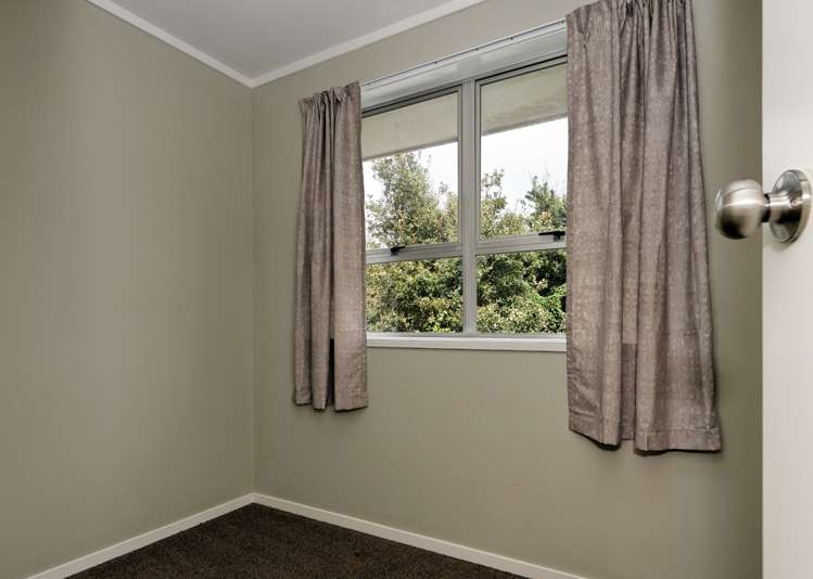 4/2 Routley Drive Glen Eden_9