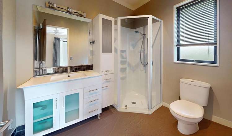 5 Bridgewater Lane Stoke_12