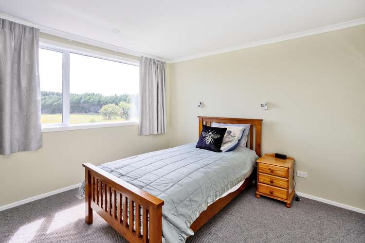 700 and 702 Tweed Street Newfield_14