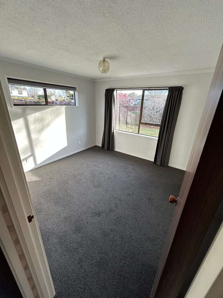 41 Trafford Street Harewood_8