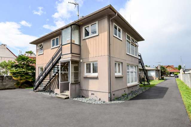 4/294 Ulster Street Whitiora_2