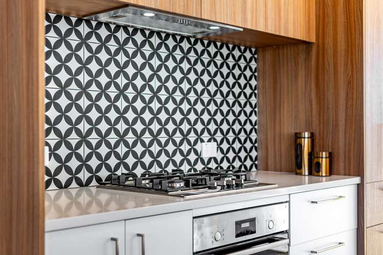 2/50 Beauchamp Street Tawa_7