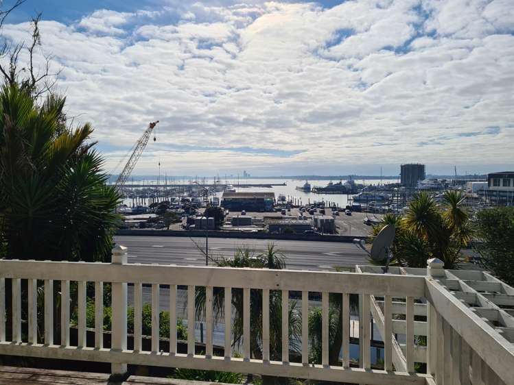 6 Harbour Street_0