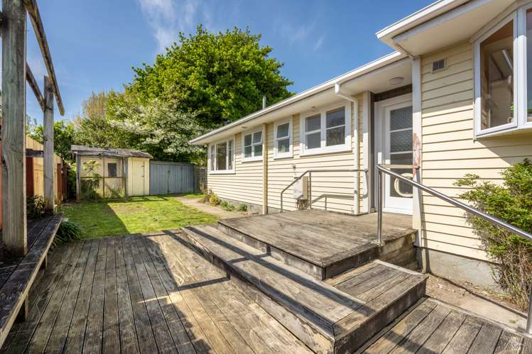 92 California Drive Totara Park_14