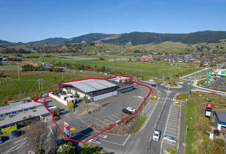 2-4 Champion Road Richmond_4