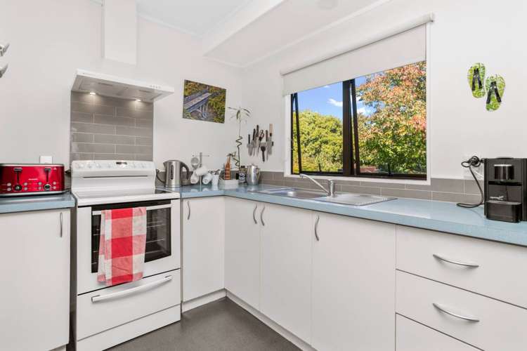 1a Fowey Avenue Te Atatu South_6